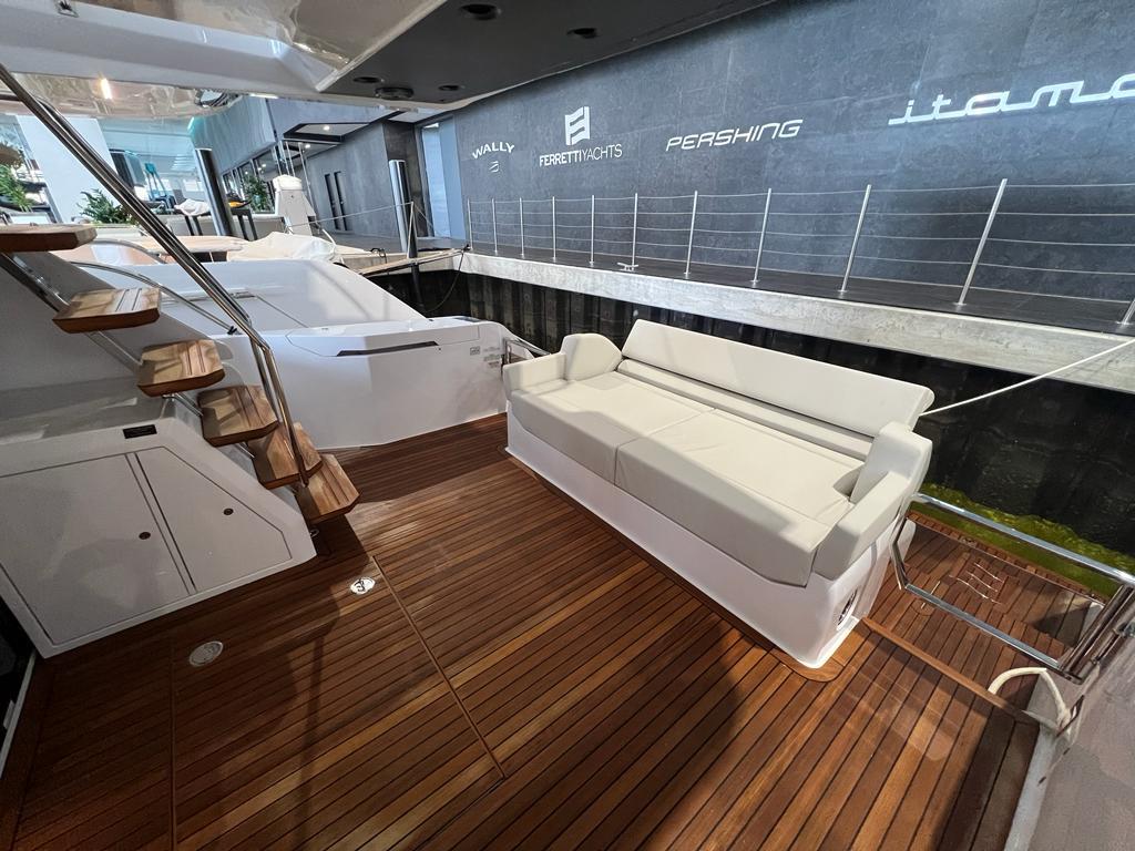 2024 FERRETTI YACHTS 500 